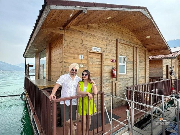 Floating Huts Tehri Lake (3)
