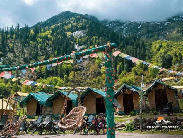 kheerganga Hikes Camps (2)